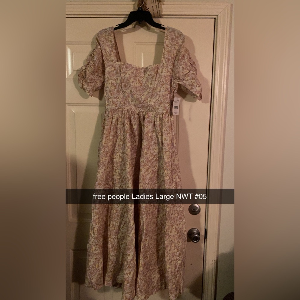 Free People Women’s Dress in Soft Pink Floral